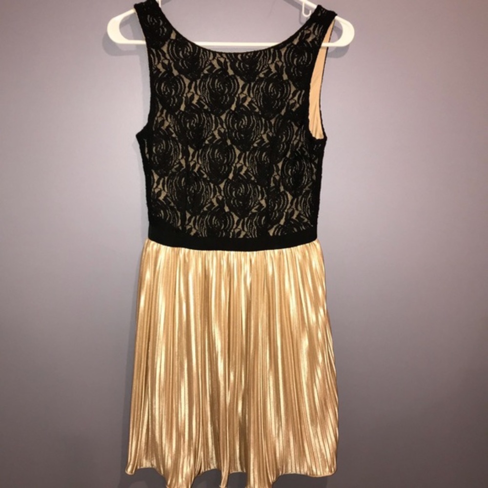 Black & Gold Lace Top Dress Size Medium